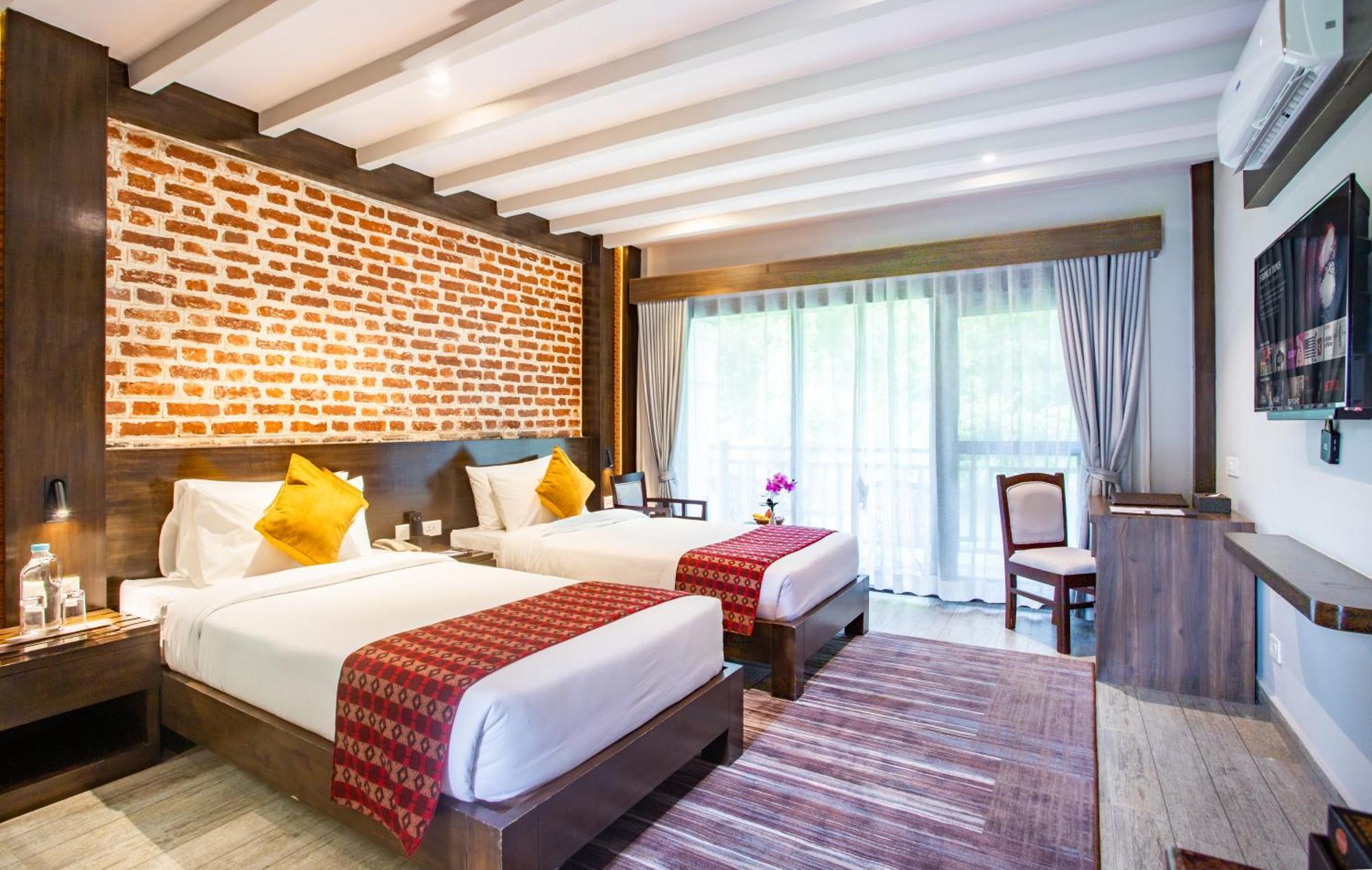 Regenta Resort & Spa By Riverside, Chitwan Exteriör bild